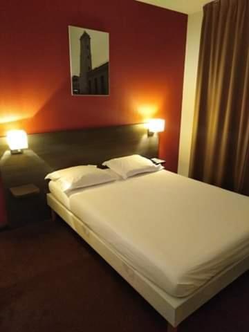 Studio Privatif Dans Hotel Residence Nimes Gare المظهر الخارجي الصورة