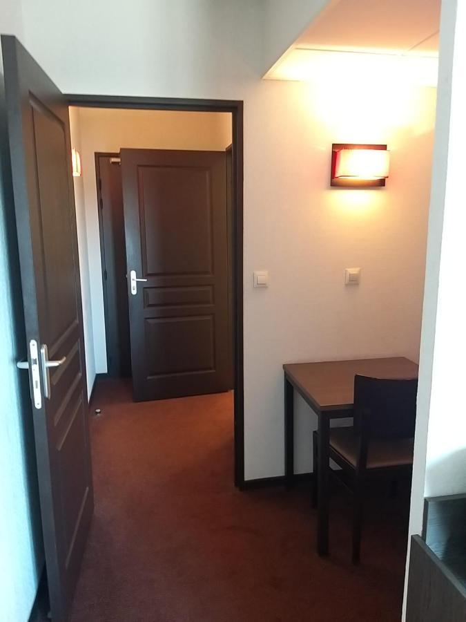 Studio Privatif Dans Hotel Residence Nimes Gare المظهر الخارجي الصورة